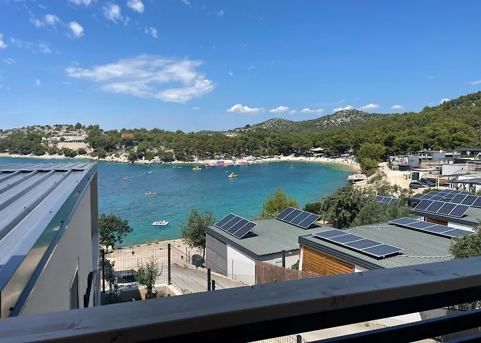 بيت للعطل Sea House دراغ