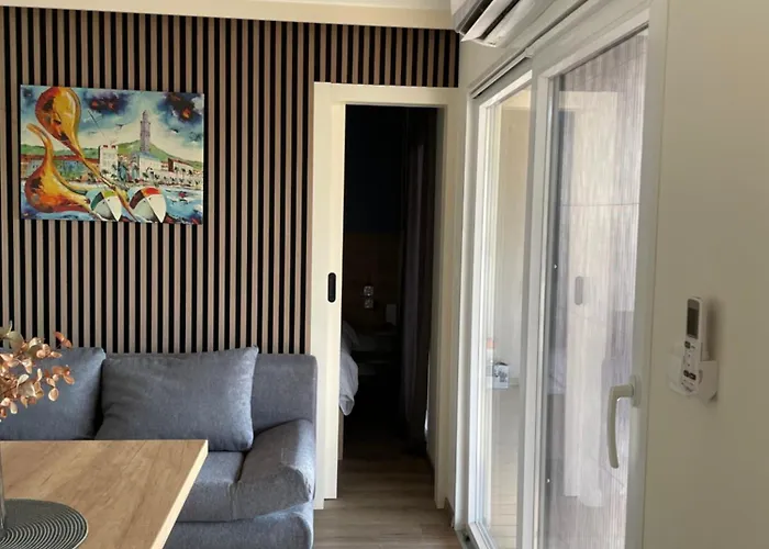 بيت للعطل Sea House دراغ