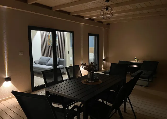 بيت للعطل Sea House دراغ