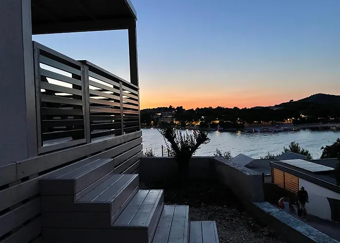 بيت للعطل Sea House دراغ